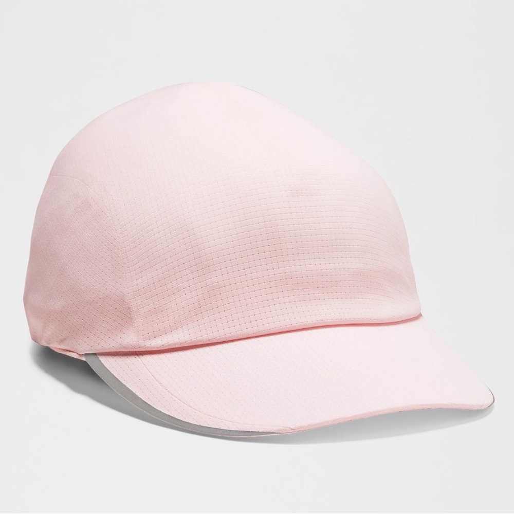 Lululemon Fast and Fre Running Hat WovenAir Strawberry Milkshake baseball L/XL